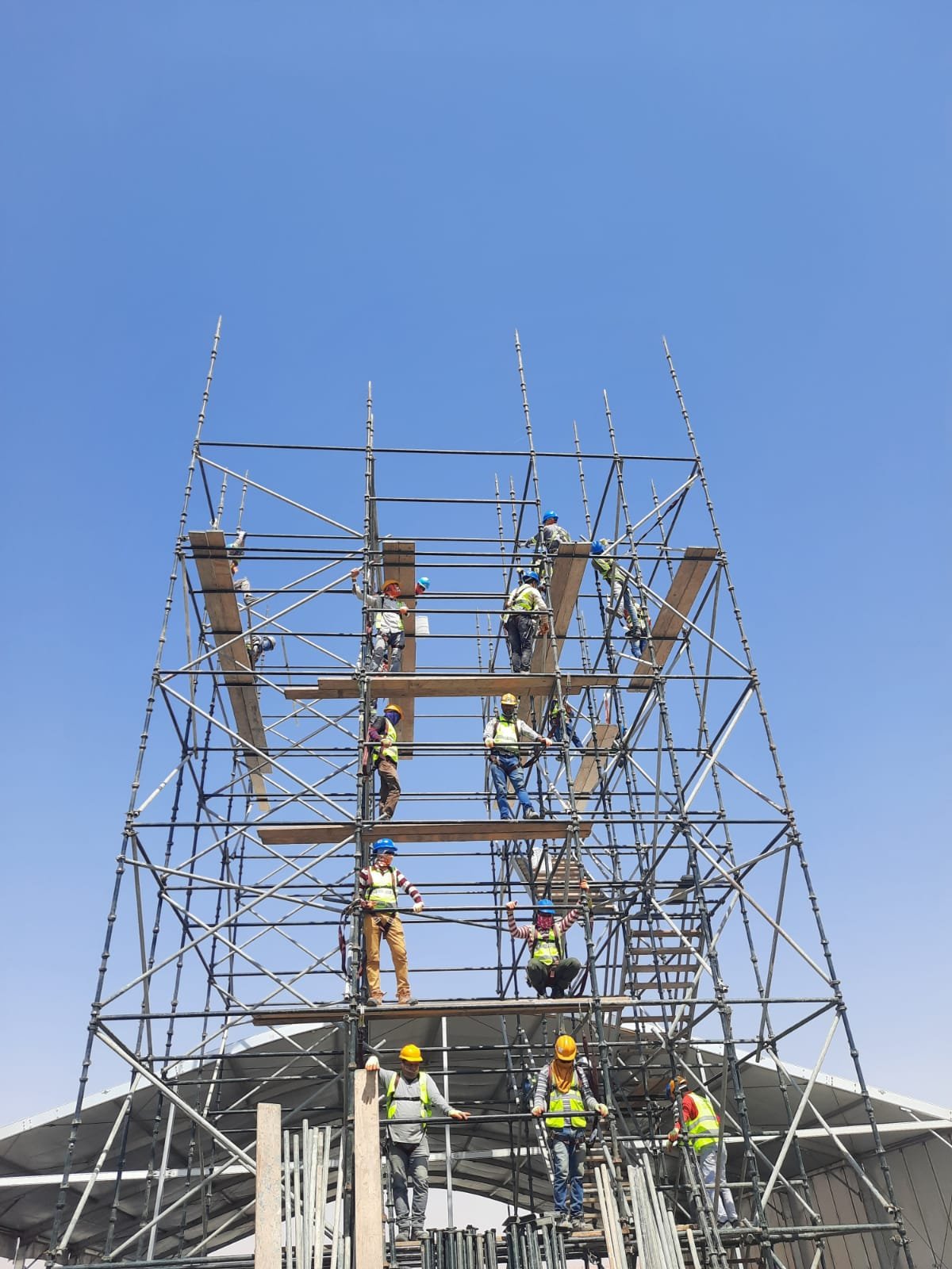 Heavy-Duty Ringlock Scaffolding Rental for Qiddiya Mega Projects